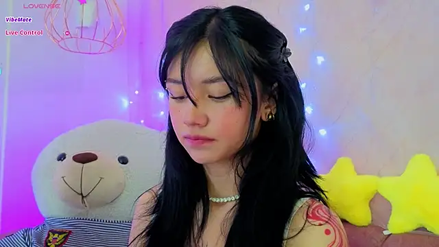 april bennett online show from March 27, 2026, 1:01 pm