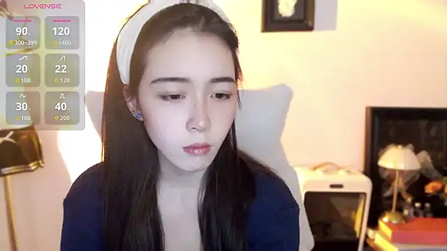 Wfrost0707 online show from December 4, 2025, 6:56 am