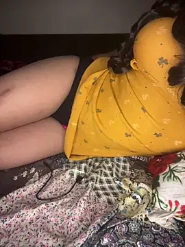 Snapshot of pranjal00000 chatting on April 15, 2026, 9:26 pm pranjal00000 online show from April 15, 2026, 9:26 pm