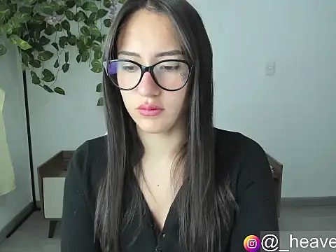 Snapshot of heavenly_soul chatting on September 26, 2025, 11:50 am heavenly soul online show from September 26, 2025, 11:50 am