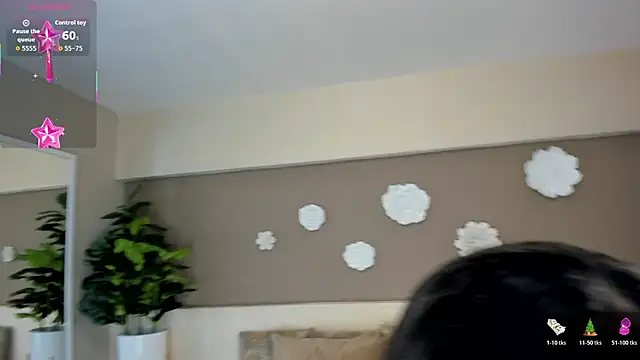 Snapshot of VictoriaShelby chatting on January 10, 2026, 11:49 am VictoriaShelby online show from January 10, 2026, 11:49 am