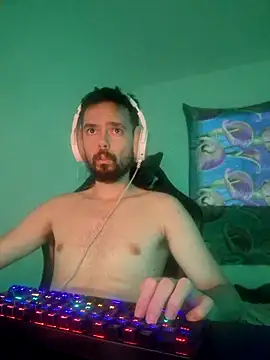 Snapshot of Arthur_Rj_21 chatting on September 17, 2025, 6:15 am Arthur Rj 21 online show from September 17, 2025, 6:15 am