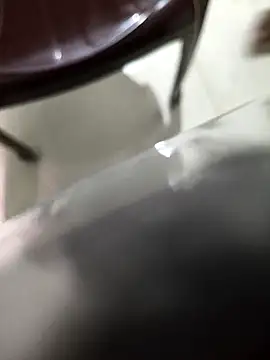 Snapshot of Chanderi19 chatting on September 18, 2025, 1:47 pm Chanderi19 online show from September 18, 2025, 1:47 pm