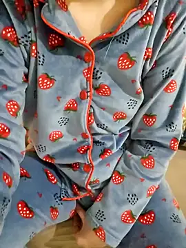 Snapshot of Lamya-dalo3a chatting on March 10, 2026, 12:25 am Lamya-dalo3a online show from March 10, 2026, 12:25 am