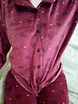 Snapshot of Lamya-dalo3a chatting on February 25, 2026, 10:42 pm Lamya-dalo3a online show from February 25, 2026, 10:42 pm