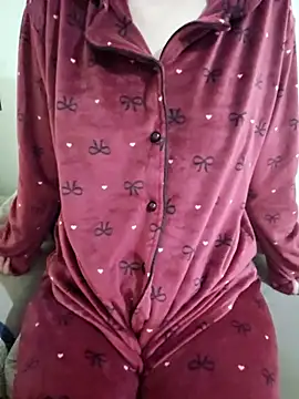 Snapshot of Lamya-dalo3a chatting on March 18, 2026, 3:53 am Lamya-dalo3a online show from March 18, 2026, 3:53 am