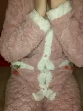 Snapshot of Lamya-dalo3a chatting on December 21, 2025, 11:27 pm Lamya-dalo3a online show from December 21, 2025, 11:27 pm