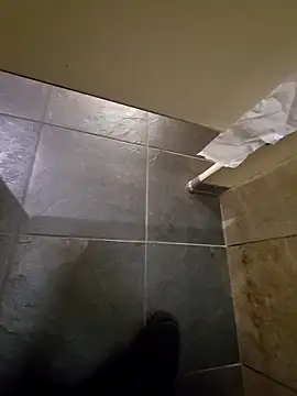 maxelbueno online show from September 28, 2025, 9:11 pm