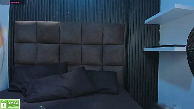 Sussy Vixen online show from January 8, 2026, 4:07 am