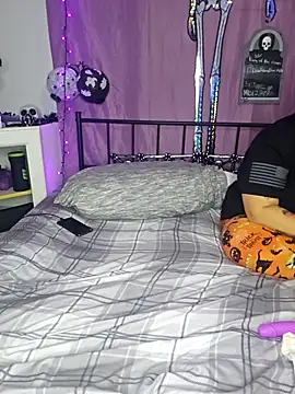 Snapshot of BabygurlJay chatting on November 4, 2025, 12:58 am BabygurlJay online show from November 4, 2025, 12:58 am