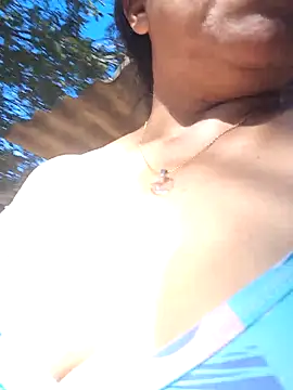 Snapshot of Lucerito-Hot chatting on October 24, 2025, 1:10 pm Lucerito-Hot online show from October 24, 2025, 1:10 pm