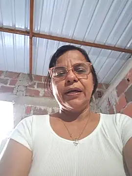 Snapshot of Lucerito-Hot chatting on January 6, 2026, 12:09 pm Lucerito-Hot online show from January 6, 2026, 12:09 pm