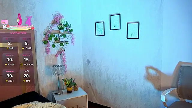 Snapshot of RobinBennett chatting on November 27, 2025, 12:16 pm RobinBennett online show from November 27, 2025, 12:16 pm