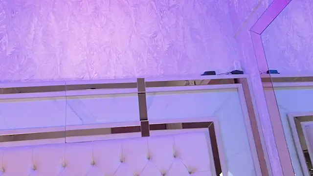 Snapshot of Cameron_Hearts chatting on February 24, 2026, 12:17 pm Cameron Hearts online show from February 24, 2026, 12:17 pm