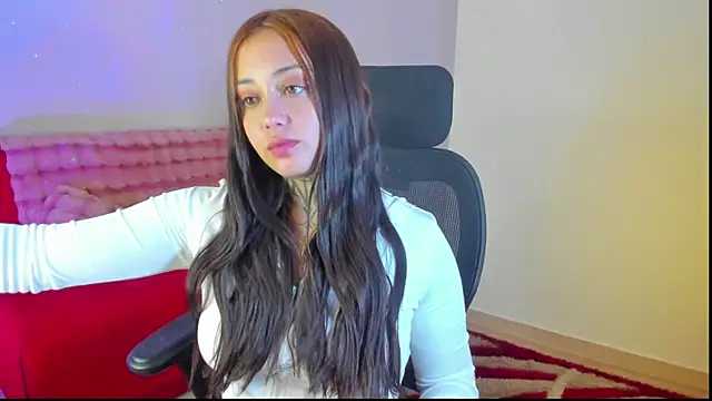 SofiaBermudez online show from November 11, 2025, 3:01 am