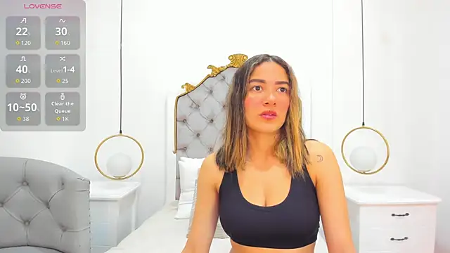 Snapshot of Skylerwhite02 chatting on March 16, 2026, 3:25 am Skylerwhite02 online show from March 16, 2026, 3:25 am