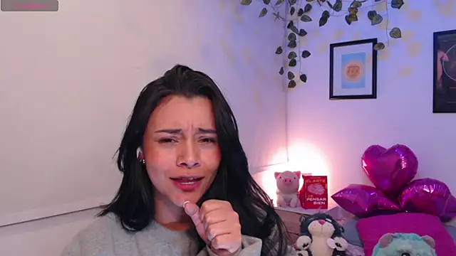 MarilynWhite  online show from October 11, 2025, 6:36 am