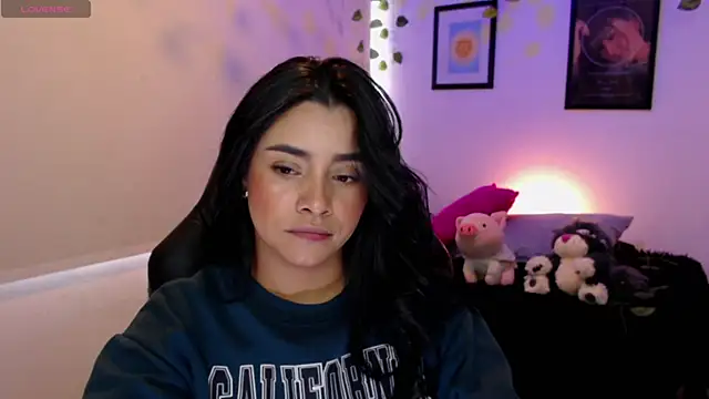 MarilynWhite  online show from October 2, 2025, 1:47 pm