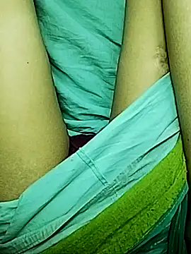 Snapshot of Aasha_devi05 chatting on May 21, 2026, 6:05 pm Aasha devi05 online show from May 21, 2026, 6:05 pm