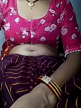 Snapshot of Aasha_devi05 chatting on May 24, 2026, 5:35 pm Aasha devi05 online show from May 24, 2026, 5:35 pm
