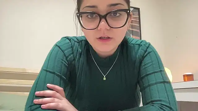 Snapshot of LuckyBrighton chatting on September 13, 2025, 1:38 am LuckyBrighton online show from September 13, 2025, 1:38 am