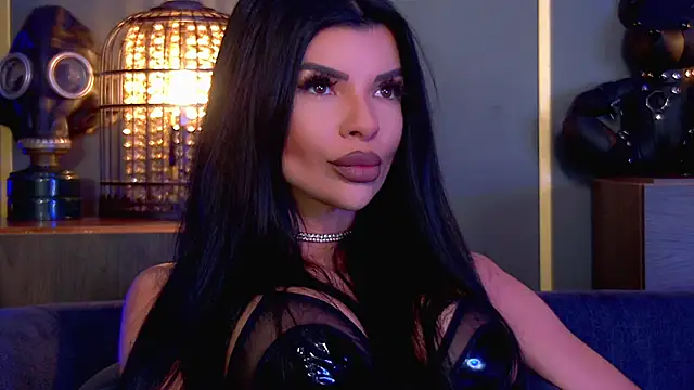 Snapshot of EleniaDevons chatting on February 28, 2026, 12:16 pm EleniaDevons online show from February 28, 2026, 12:16 pm