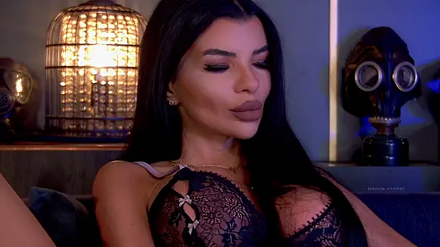 Snapshot of EleniaDevons chatting on September 15, 2025, 11:32 am EleniaDevons online show from September 15, 2025, 11:32 am