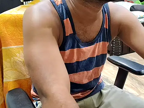 Snapshot of ZoroArcher chatting on October 13, 2025, 9:05 pm ZoroArcher online show from October 13, 2025, 9:05 pm