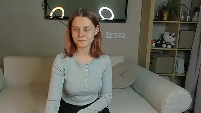 Soffy Presly online show from September 11, 2025, 4:07 pm