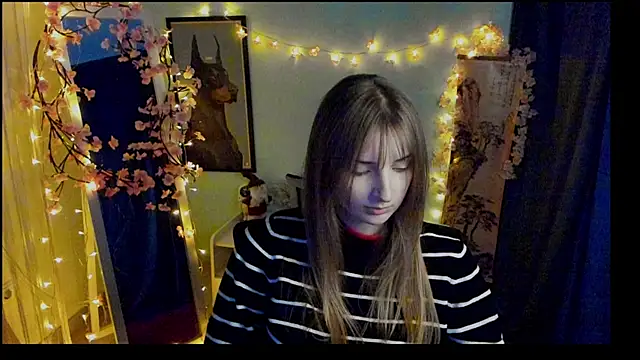 Snapshot of NeyliDream chatting on February 18, 2026, 1:07 pm NeyliDream online show from February 18, 2026, 1:07 pm