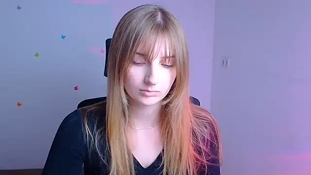 NeyliDream online show from October 6, 2025, 12:28 pm