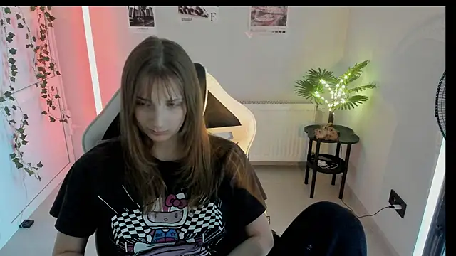 Snapshot of NeyliDream chatting on July 10, 2026, 3:23 pm NeyliDream online show from July 10, 2026, 3:23 pm