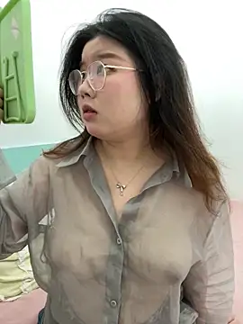 Snapshot of xxwang20 chatting on September 19, 2025, 7:34 am xxwang20 online show from September 19, 2025, 7:34 am