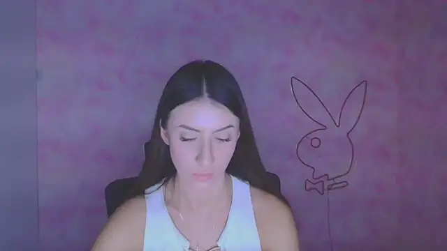 Snapshot of AlisaBubbles chatting on November 5, 2025, 1:14 pm AlisaBubbles online show from November 5, 2025, 1:14 pm