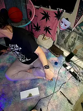 shortywidaphatty online show from May 30, 2026, 10:43 am