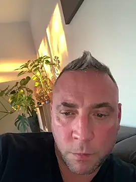 Snapshot of Marronglace1 chatting on January 6, 2026, 4:00 pm Marronglace1 online show from January 6, 2026, 4:00 pm