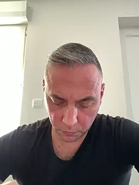 Snapshot of Marronglace1 chatting on February 6, 2026, 12:23 pm Marronglace1 online show from February 6, 2026, 12:23 pm