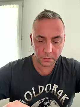 Snapshot of Marronglace1 chatting on January 15, 2026, 11:46 am Marronglace1 online show from January 15, 2026, 11:46 am