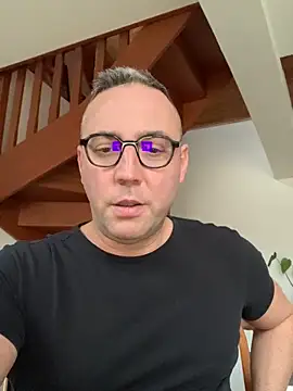 Snapshot of Marronglace1 chatting on December 19, 2025, 3:03 pm Marronglace1 online show from December 19, 2025, 3:03 pm