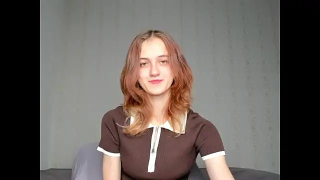 Snapshot of dreamy_pollyyy chatting on October 11, 2025, 6:20 pm dreamy pollyyy online show from October 11, 2025, 6:20 pm