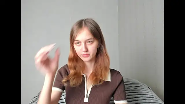 Snapshot of dreamy_pollyyy chatting on January 13, 2026, 3:21 am dreamy pollyyy online show from January 13, 2026, 3:21 am