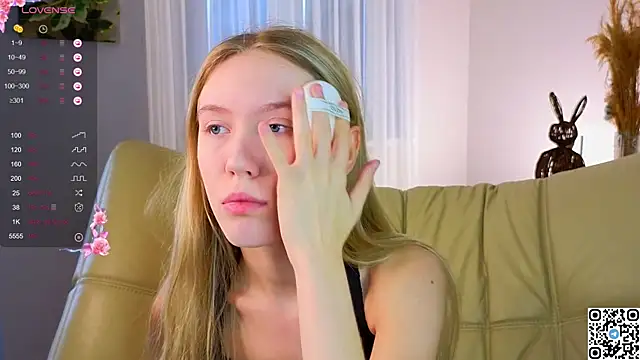 Succubelle online show from November 12, 2025, 6:17 am