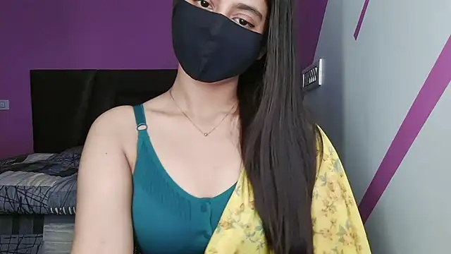 Snapshot of Tanya-mittal chatting on March 7, 2026, 6:13 pm Tanya-mittal online show from March 7, 2026, 6:13 pm