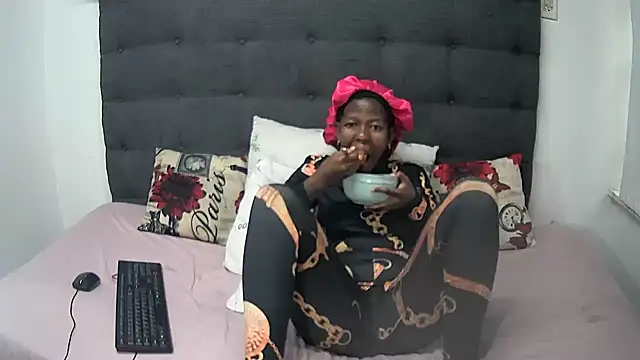 Snapshot of pinkyxbarbie2 chatting on October 7, 2025, 3:57 pm pinkyxbarbie2 online show from October 7, 2025, 3:57 pm