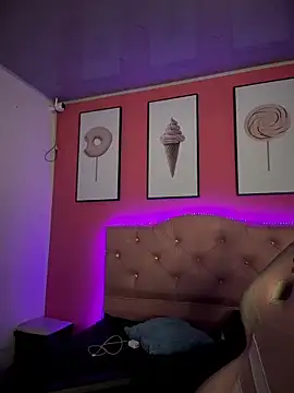 Megaan  More online show from December 23, 2025, 1:27 am