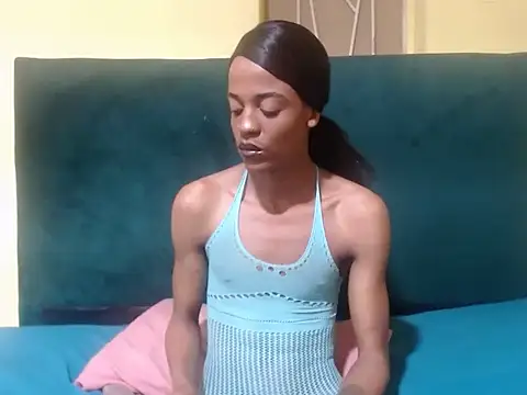 Snapshot of Freaky-Nicky18 chatting on November 12, 2025, 7:56 am Freaky-Nicky18 online show from November 12, 2025, 7:56 am