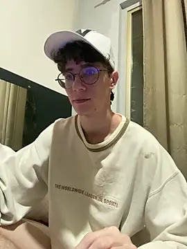 HeiRique online show from October 27, 2025, 3:51 am