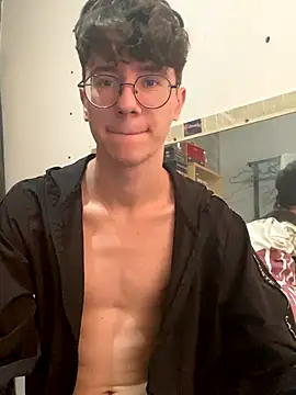 HeiRique online show from October 10, 2025, 7:25 pm