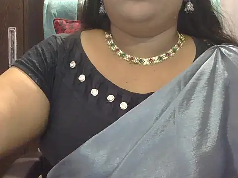 Snapshot of Nisha-telugu chatting on March 13, 2026, 5:07 pm Nisha-telugu online show from March 13, 2026, 5:07 pm