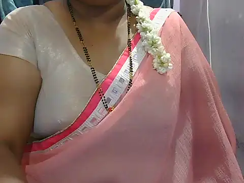 Snapshot of Nisha-telugu chatting on February 26, 2026, 4:29 pm Nisha-telugu online show from February 26, 2026, 4:29 pm